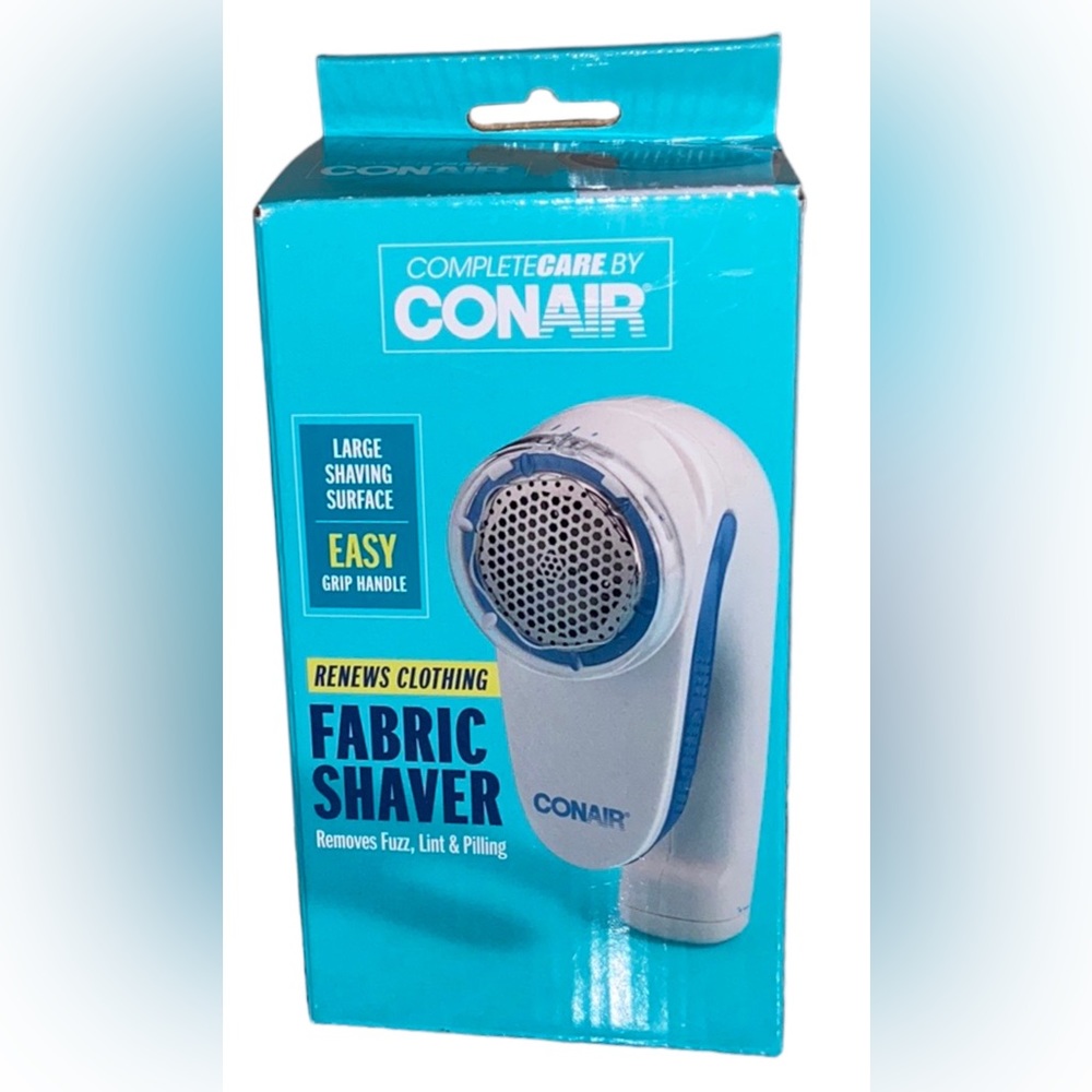 Conair Fabric Shaver by Conair 3-Setting controller